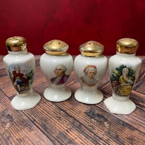 Vintage 1950s Souvenir Colonial Salt & Pepper Shakers (Set of 4) Pres.Washington